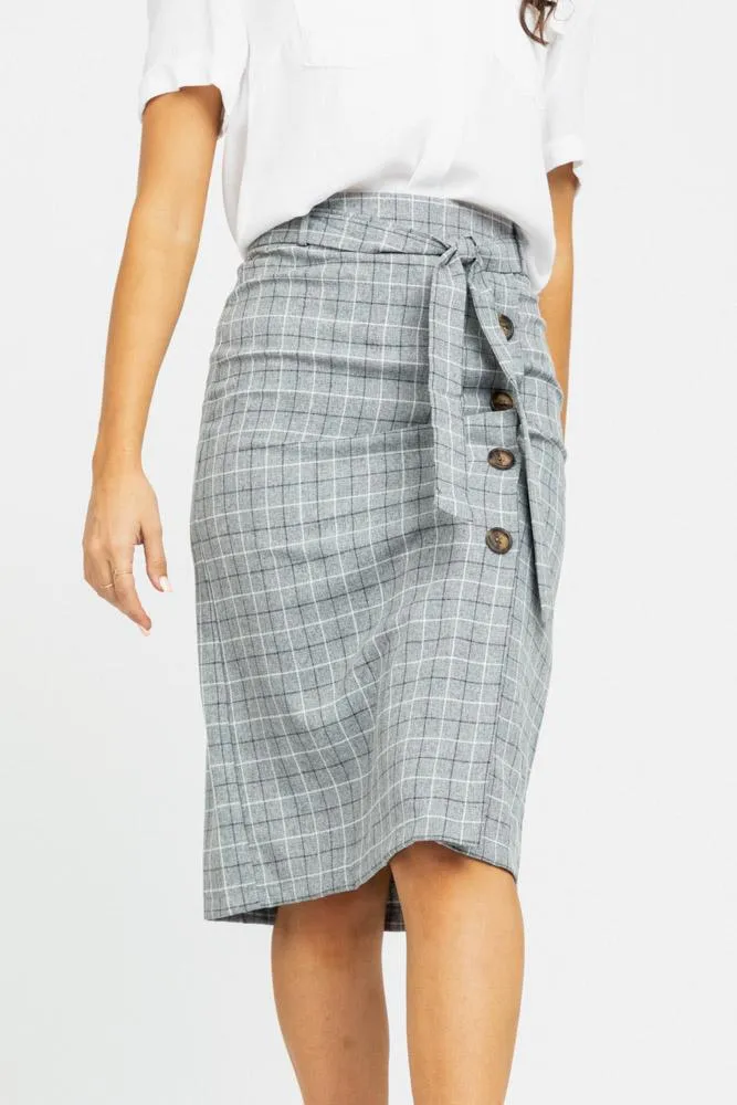 Beverly Plaid Skirt in Grey