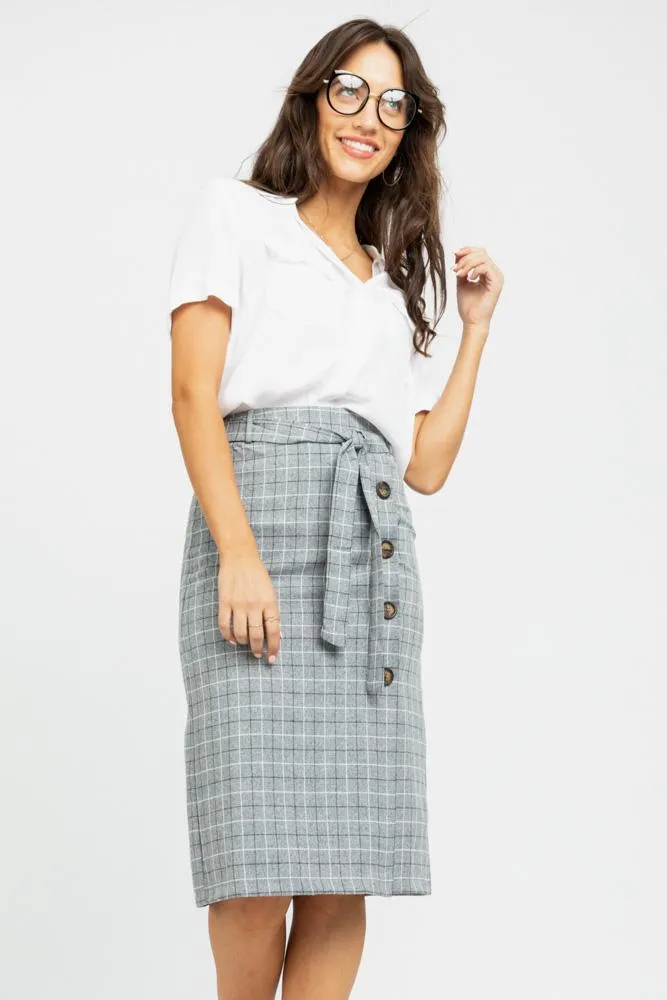 Beverly Plaid Skirt in Grey