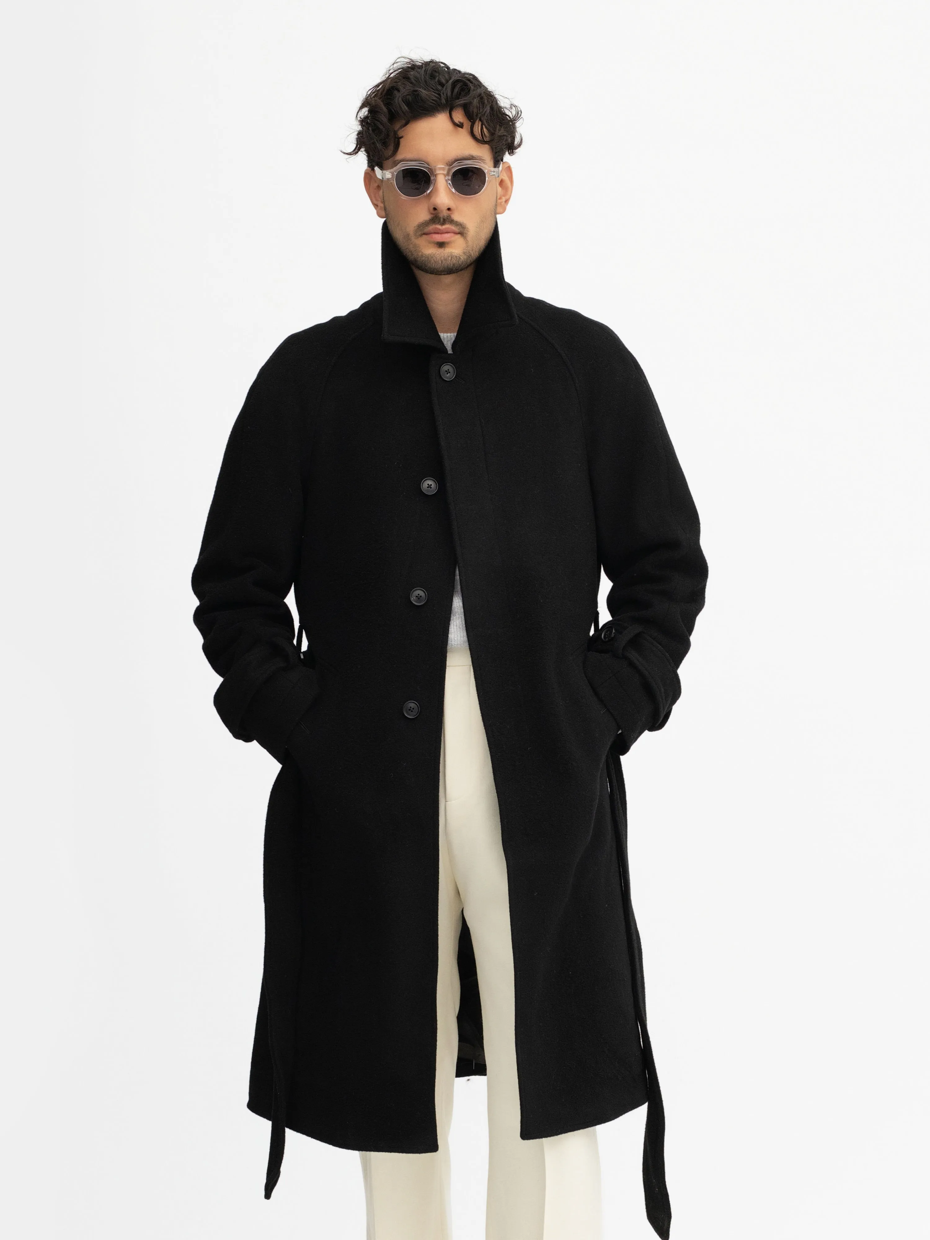 Black Virgin Wool Raglan Coat