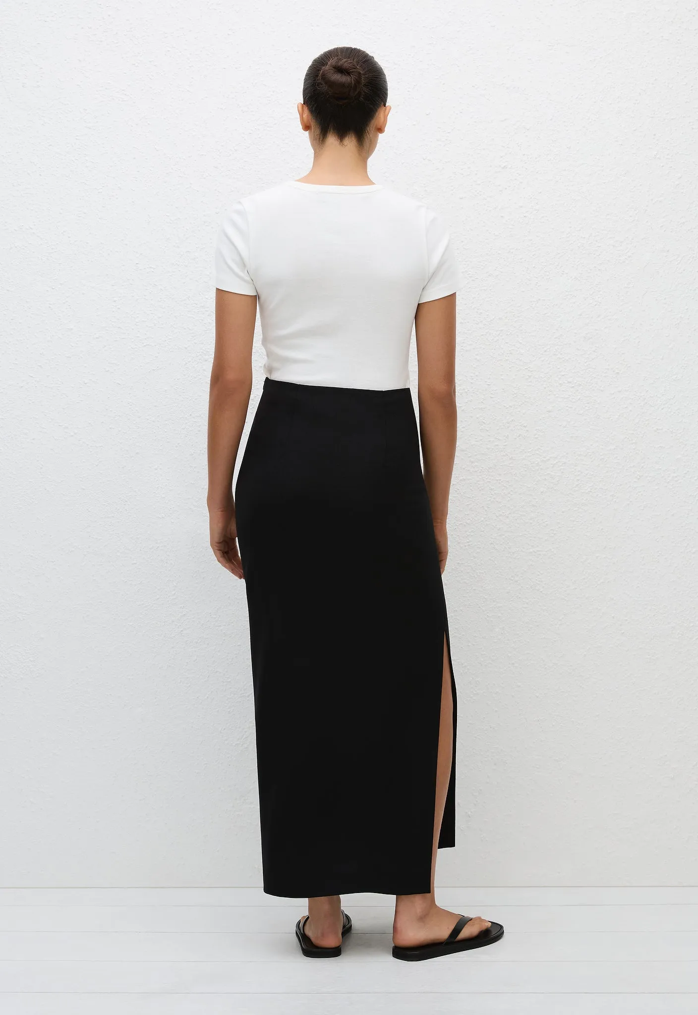 Crepe Column Skirt - Black