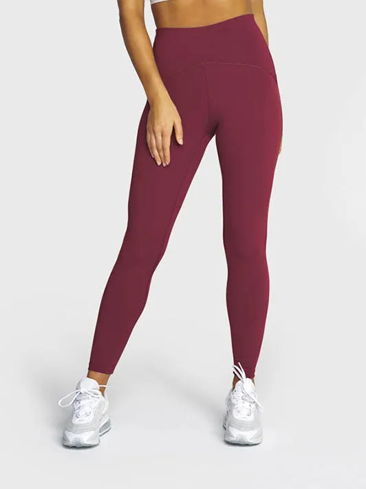 ESSENTIAL LEGGING