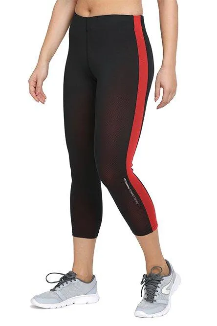 Lovable Black Gym Wear Dri-Fit Tights Yoga Capri With Pocket