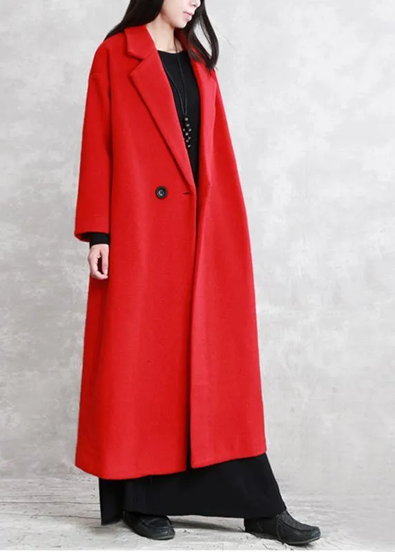 Luxury red wool coat Loose fitting Notched pockets Winter coat