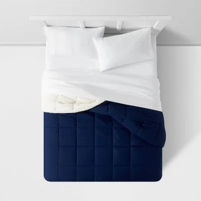 New - Room Essentials Knitted Reversible Comforter Sherpa Solid, Navy, Twin/TwinXL