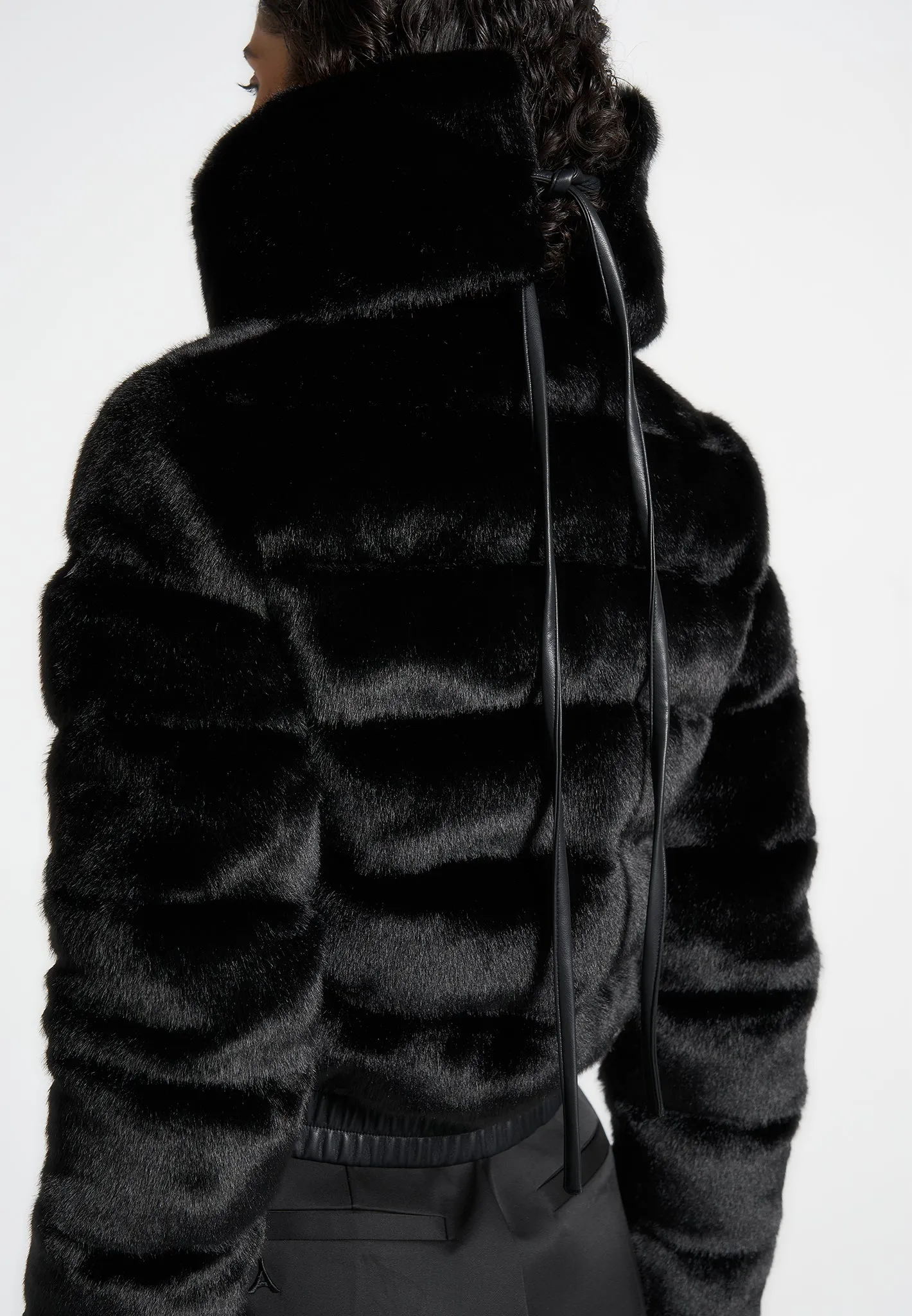 Plush Ribbed Jacket with Scarf - Black