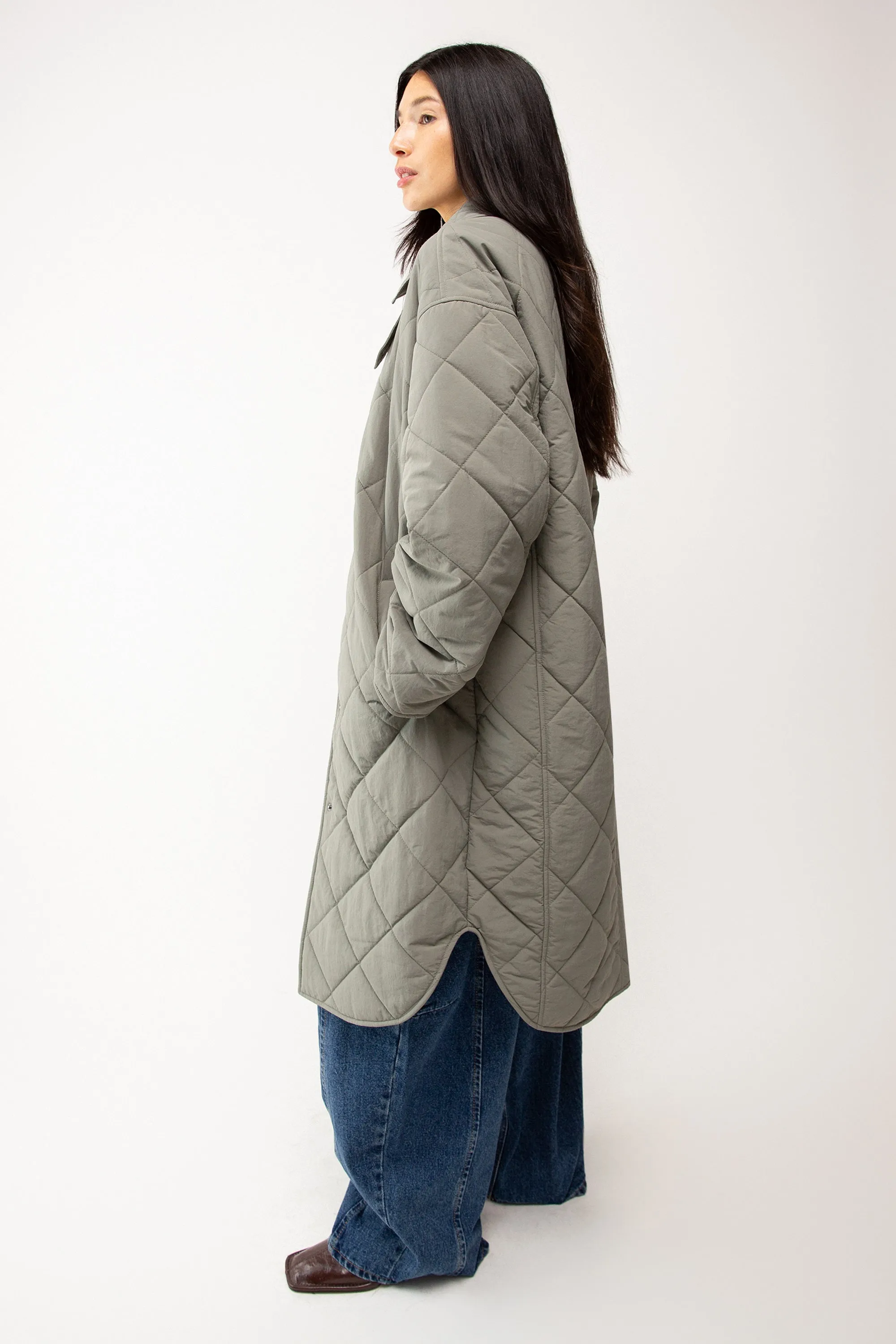 QUILTED PUFFER MIDI SHACKET