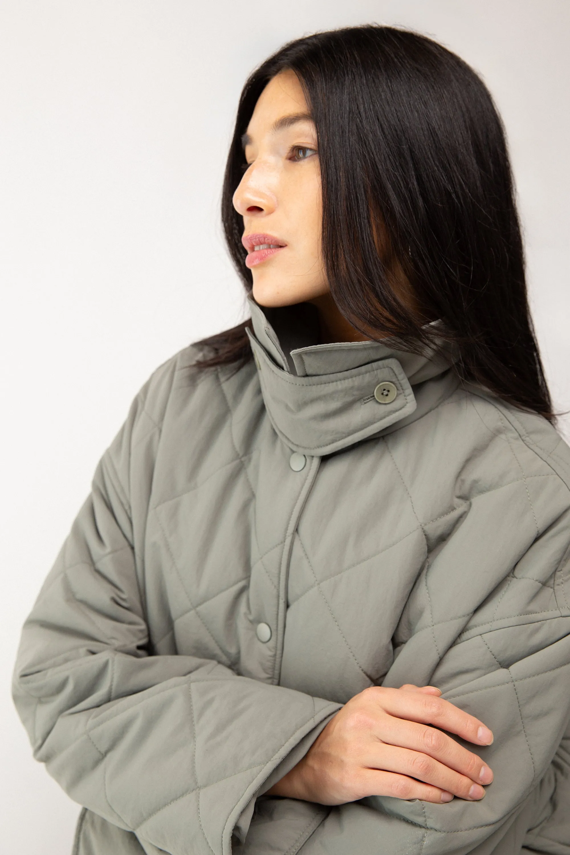 QUILTED PUFFER MIDI SHACKET