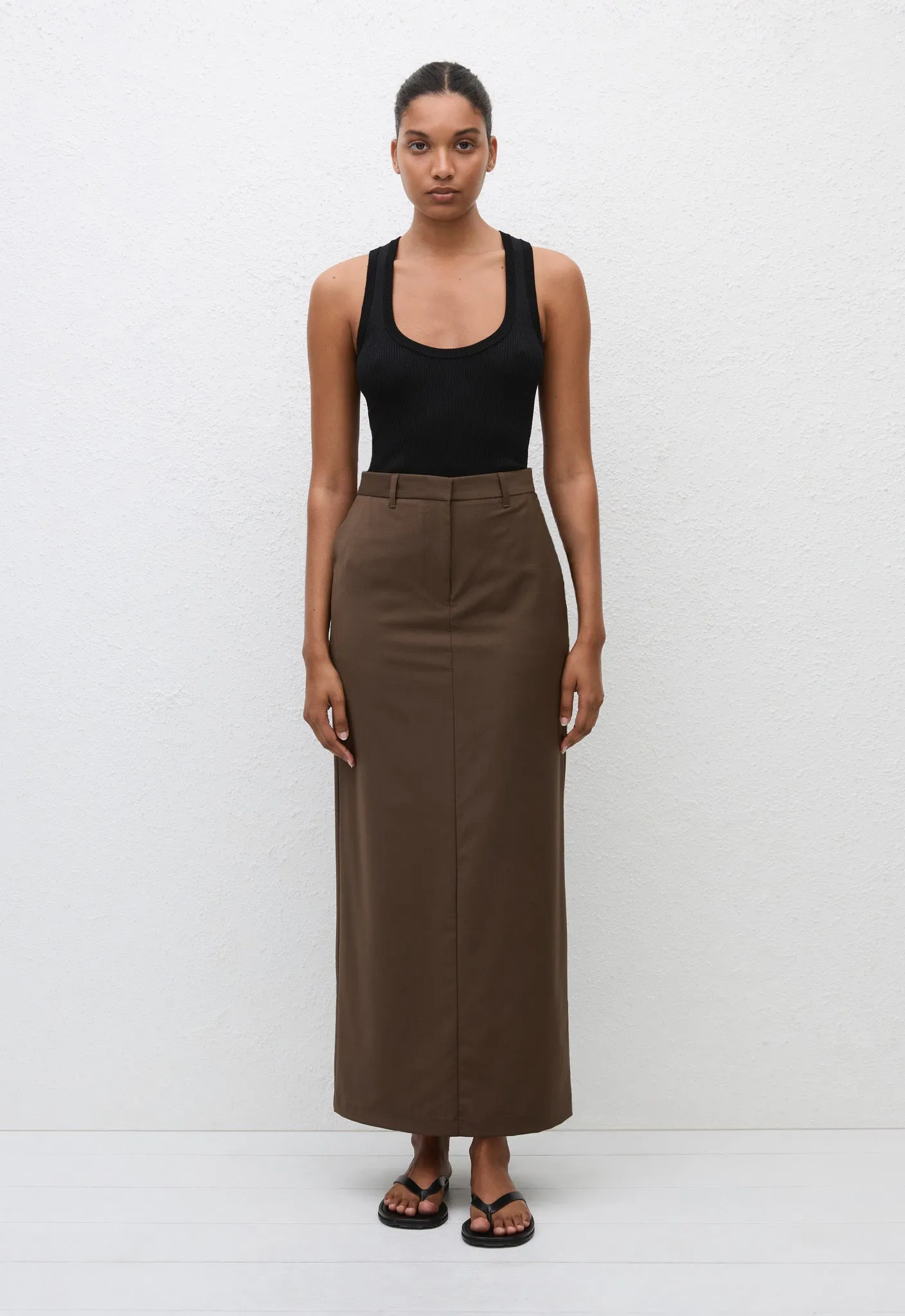 Relaxed Tailored Skirt - Coffee