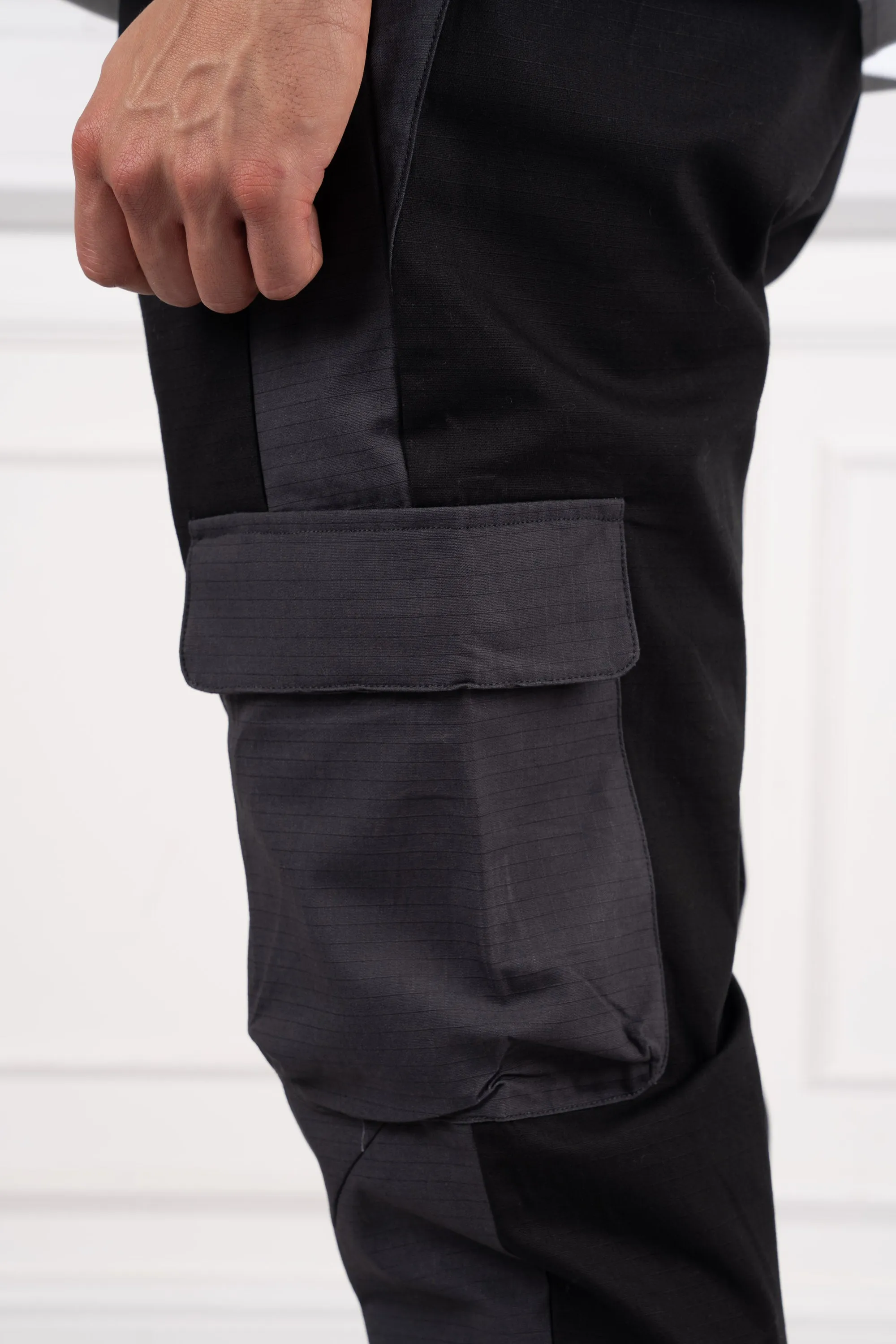 Terrain Panel Cargo Pants - Black/Charcoal