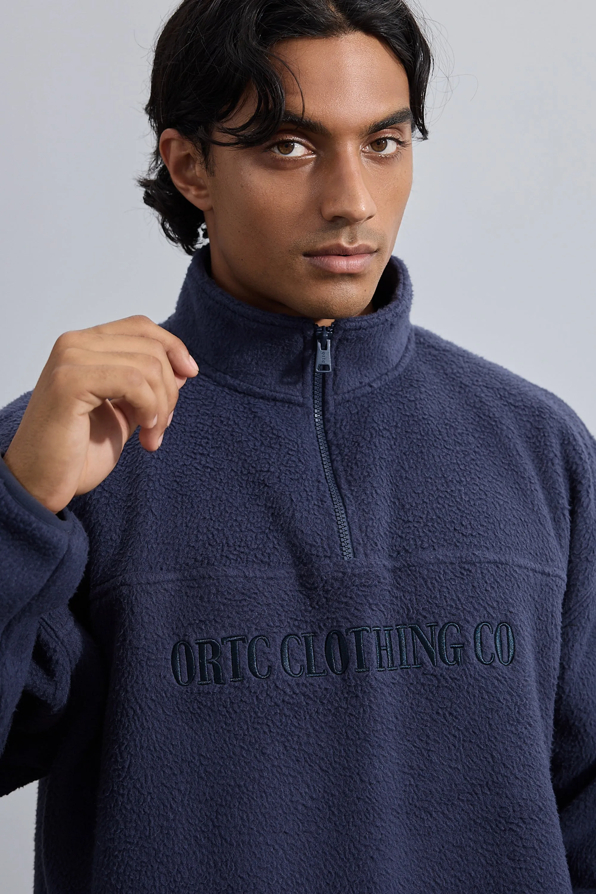 Unisex Sherpa Fleece Logo Quarter Zip Navy